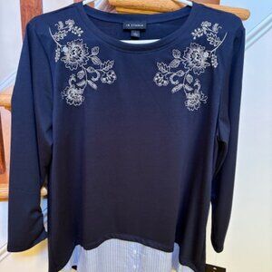 NWT I.N. Studio Floral Embroidered Navy Blue White Twofer Layered Look Top Large